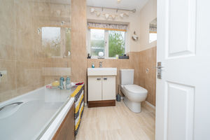 BATHROOM- click for photo gallery